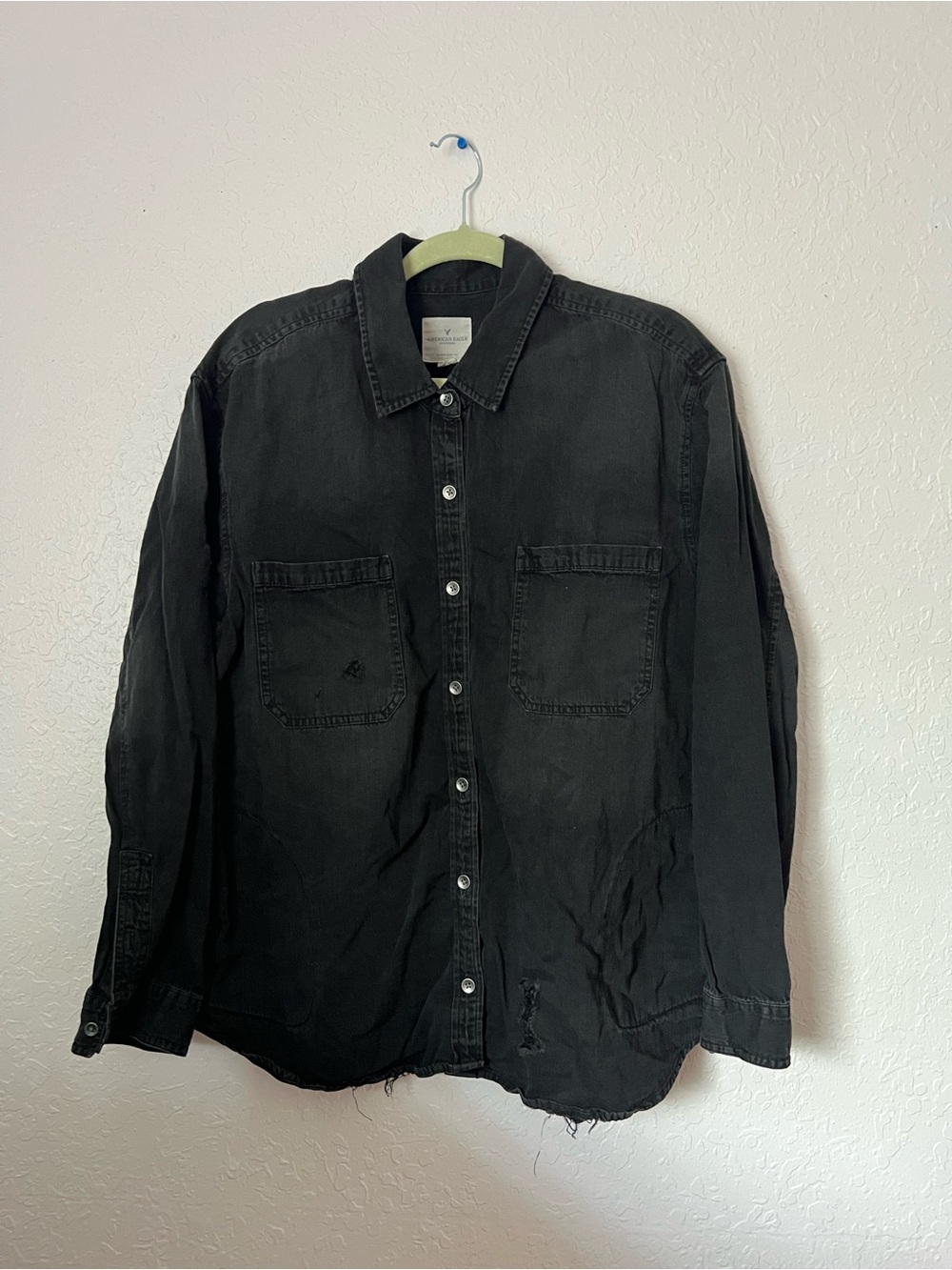 American Eagle Outfitters distressed Button-Down Shirt